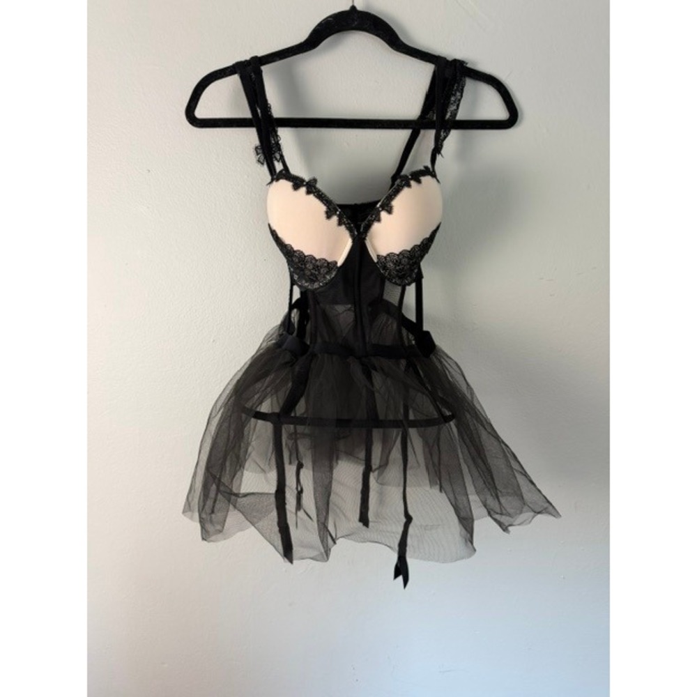 Victoria's Secret Very Sexy Black Lace Tulle Garter Babydoll Chemise 36D